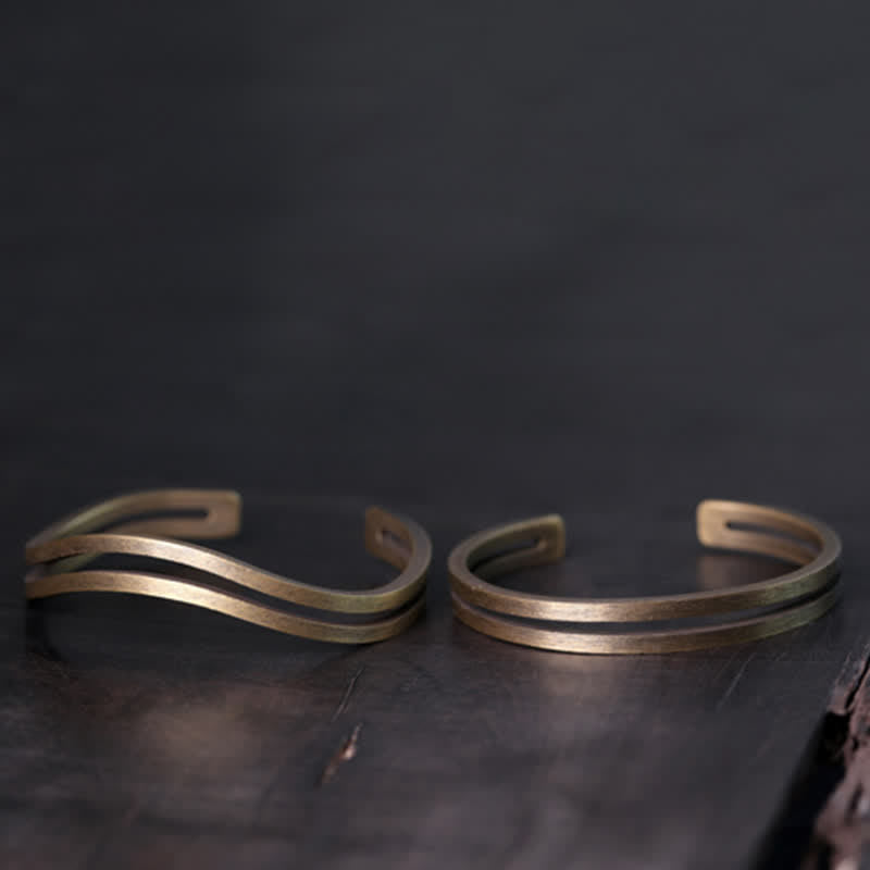 Pulsera vikinga de la suerte de cobre rústico con Buddha Stones