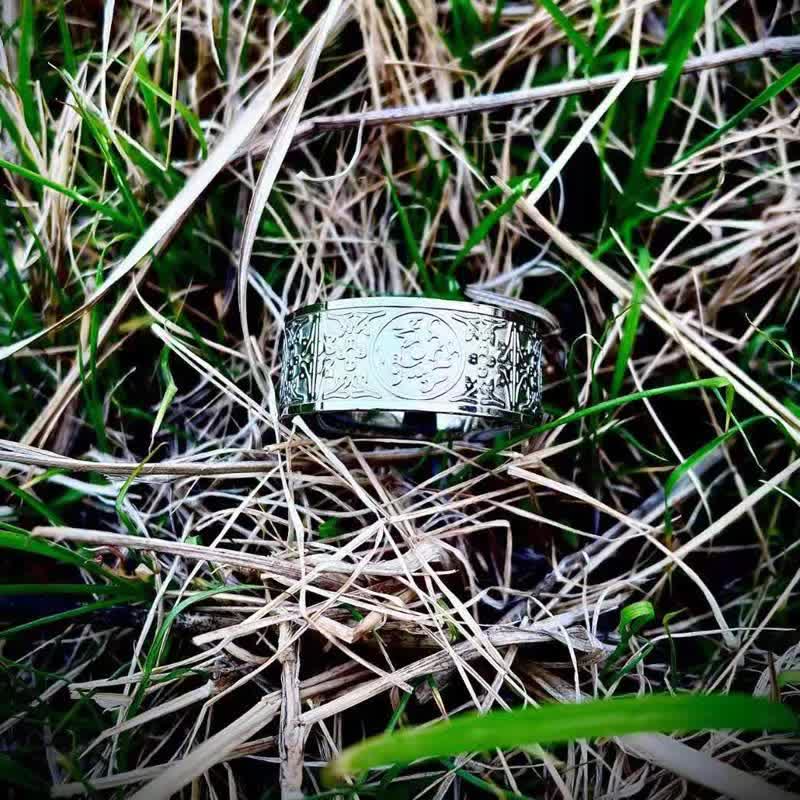 Buddha Stones Cuatro Guardian Bestia Dragón Tigre Blanco Suzaku Basalto Tallado Éxito Suerte Anillo
