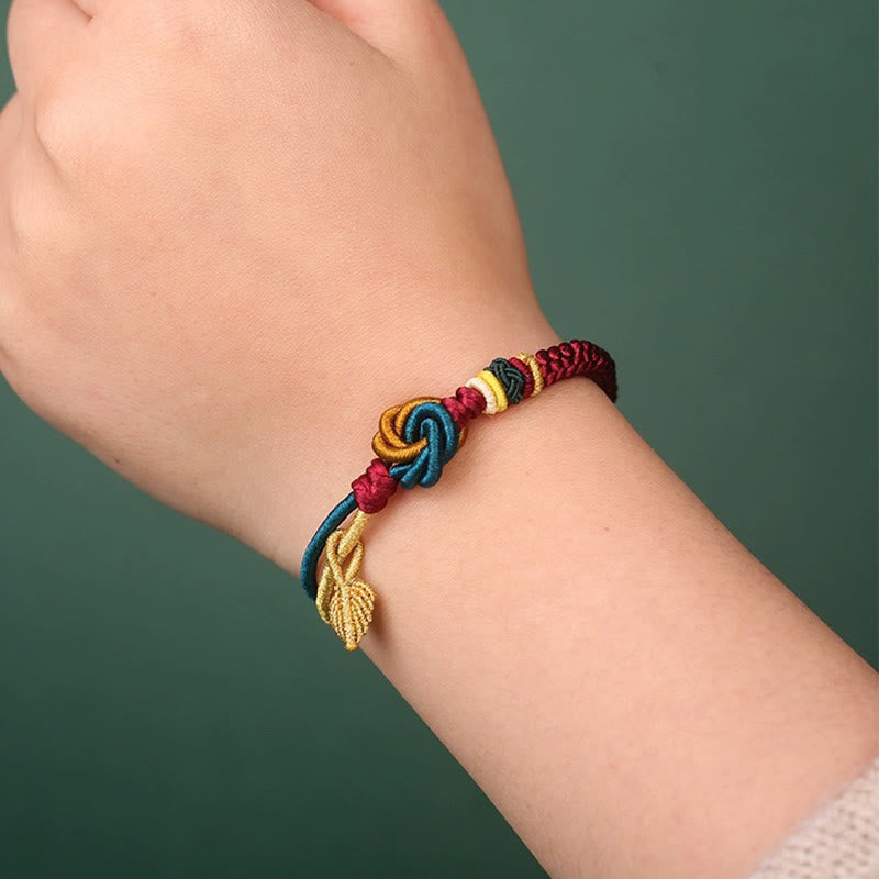 Pulsera de cuerda de la suerte con nudo de mandala hecha a mano tibetana con Buddha Stones