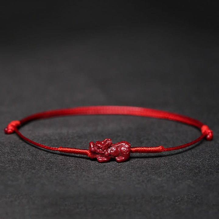 Pulsera trenzada hecha a mano con Buddha Stones, flor de ciruelo, trébol de cuatro hojas, PiXiu, loto, pez Koi, cinabrio