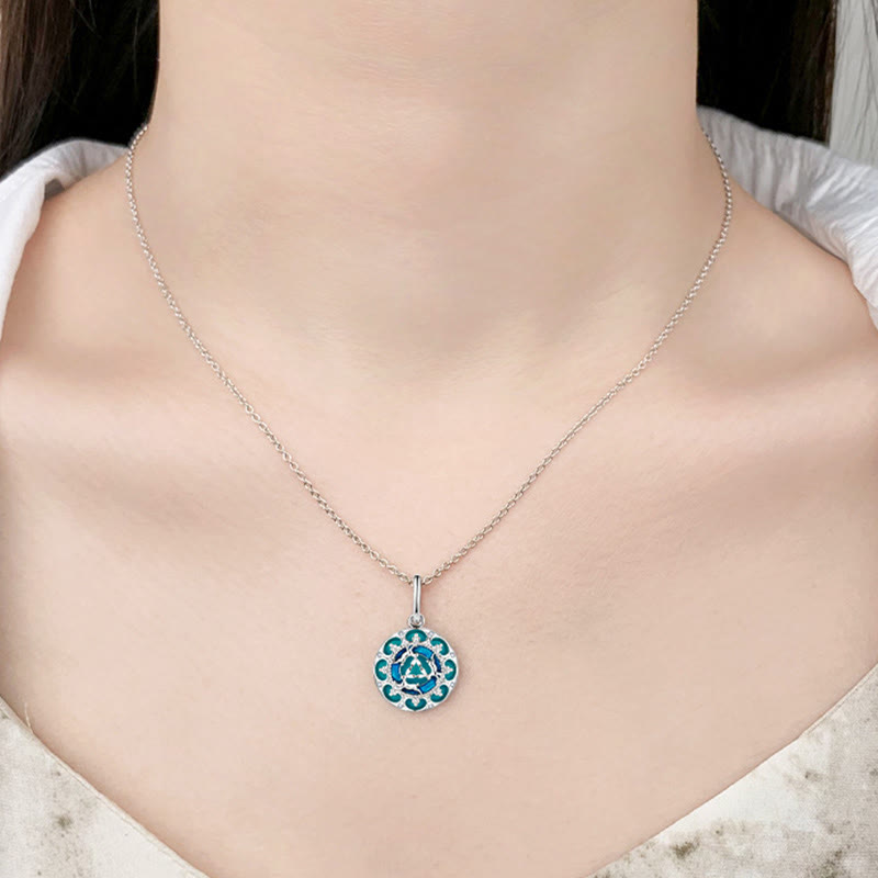 Colgante de plata de ley 925 con Buddha Stones , redondo, turquesa, tres conejos