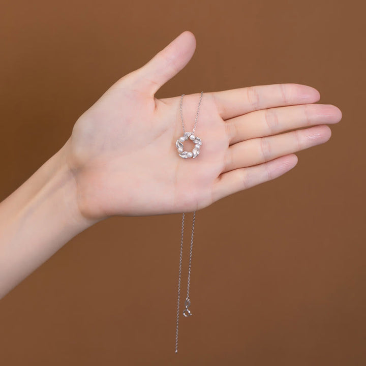 Juego de pendientes y anillo con colgante de sabiduría curativa con diseño de hoja de perlas de plata de ley 925 con Buddha Stones