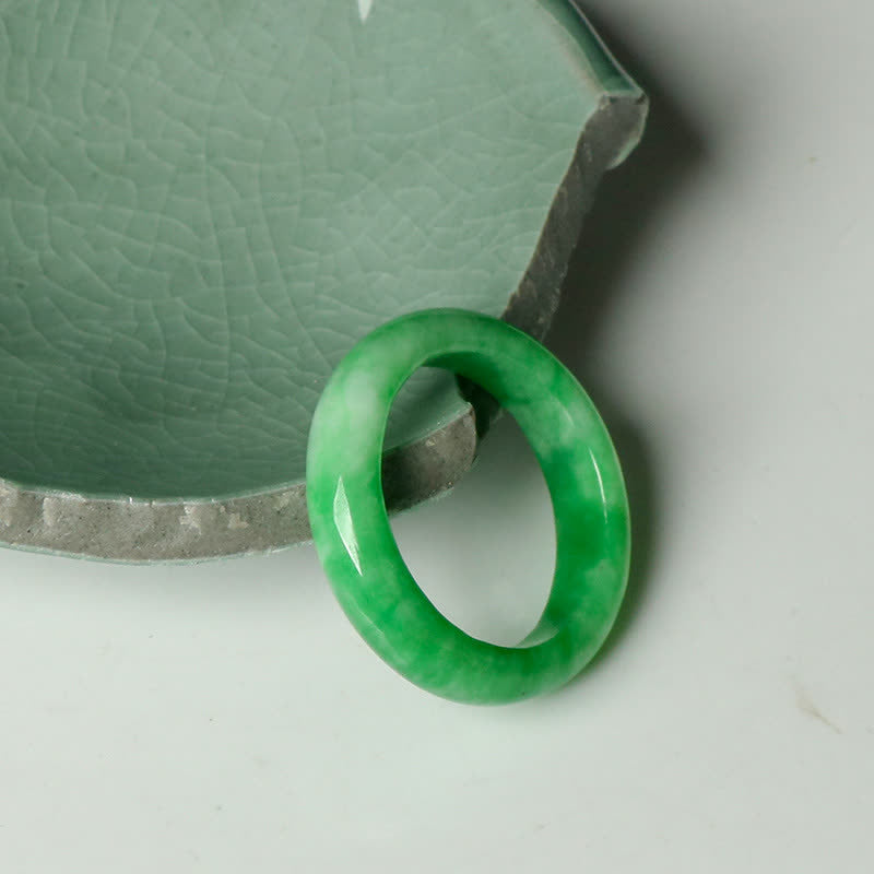 Anillo de la suerte de la abundancia de jade con Buddha Stones