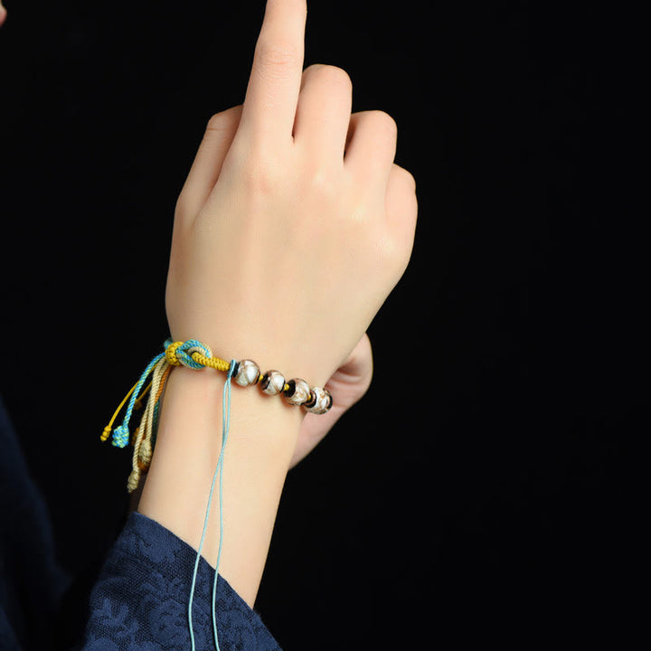 Pulsera trenzada de fortuna con cuentas de cristal Liuli de cuerda multicolor hecha a mano con Buddha Stones