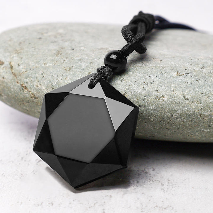 Collar con colgante purificador de talismán de obsidiana negra