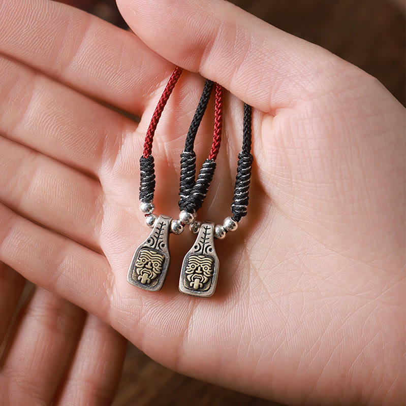 Collar con colgante de cuerda de protección de la diosa de la riqueza Zakiram de plata de ley 925 tibetana con Buddha Stones