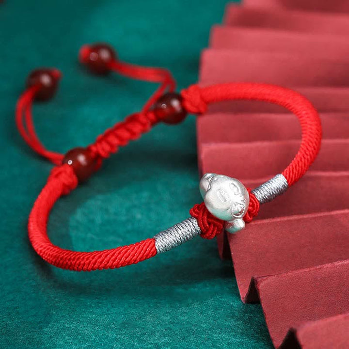 Pulsera de hilo rojo de la fuerza de la suerte del zodíaco chino de plata de ley 999 con Buddha Stones