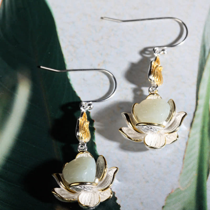 Pendientes colgantes de armonía con protección de jade blanco y Buddha Stones