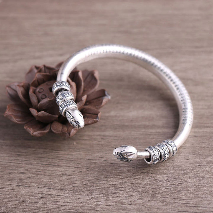 Pulsera de plata de ley 999 con Buddha Stones con forma de corazón Sutra Om Mani Padme Hum grabado paz pureza