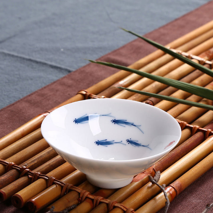 Buddha Stones Jingdezhen, porcelana azul y blanca, pez Koi, taza de té de cerámica, tazas de té de Kung Fu