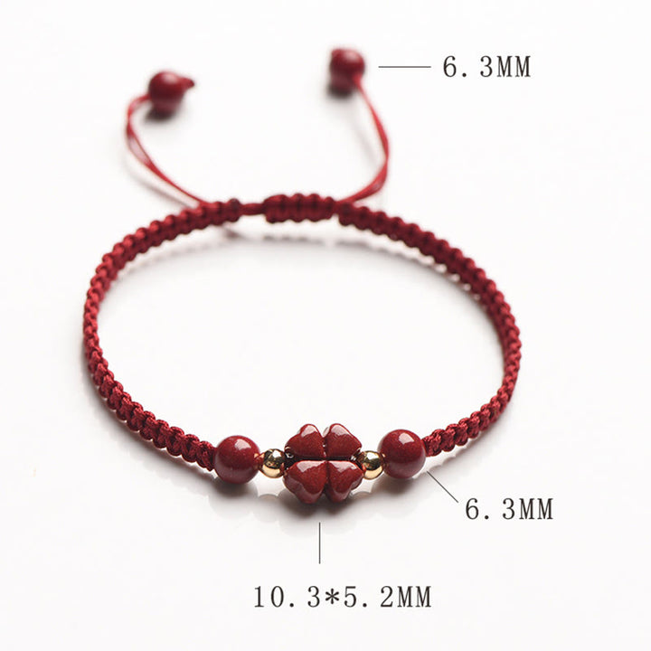 Pulsera de hilo rojo con Buddha Stones, trébol de cuatro hojas, flor de cinco pétalos, bendición de cinabrio