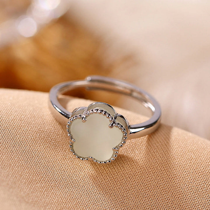Juego de anillos y collar con colgante de flor de jade hetiano natural chapado en plata de ley 925 con Buddha Stones