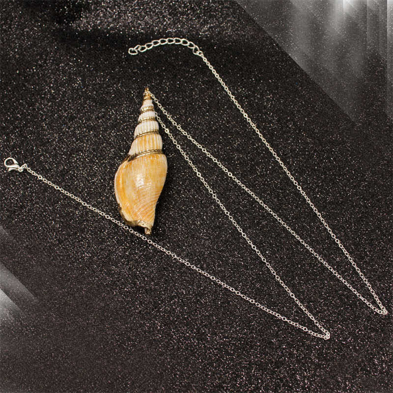 Colgante de collar de la suerte de concha de caracola Shankha Natural