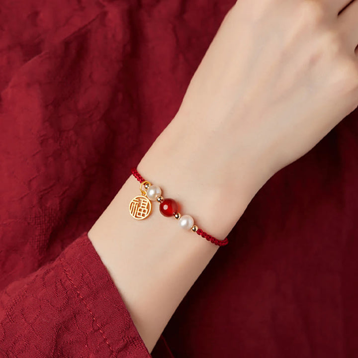 Pulsera trenzada de hilo rojo con perlas de ágata y carácter de buena fortuna de plata de ley 925 con Buddha Stones