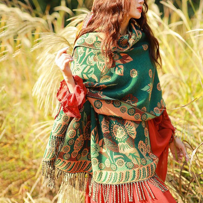 Bufanda de viaje acogedora con diseño de hojas florales y flores tibetanas de Buddha Stones