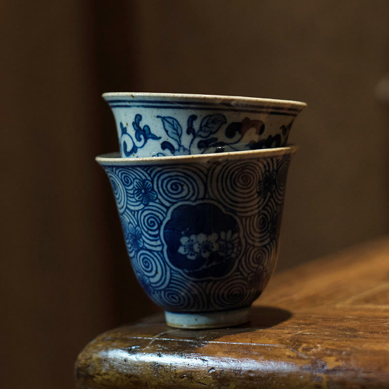 Buddha Stones Jingdezhen, porcelana azul y blanca, loto pintado a mano, flor de ciruelo, taza de té de cerámica, tazas de té de Kung Fu