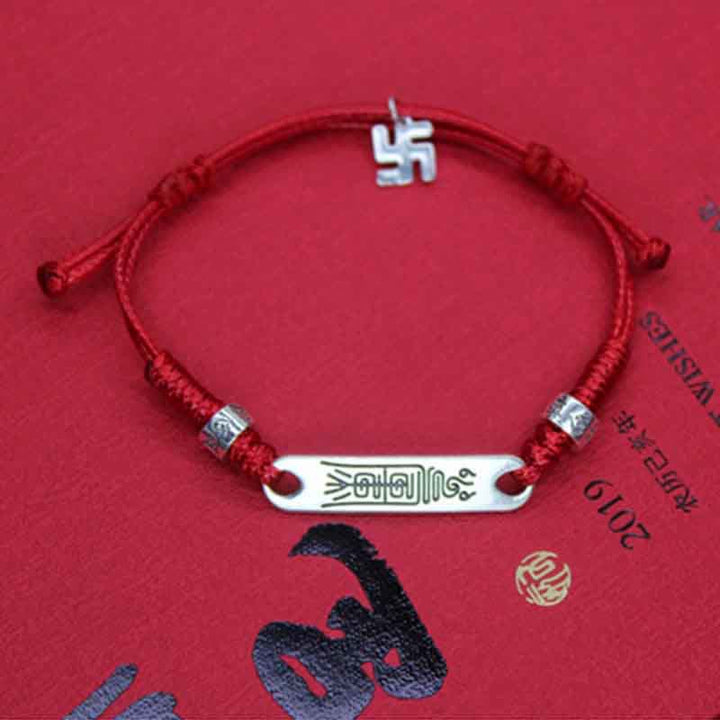 Pulsera trenzada de la fuerza de la suerte con hilo rojo de plata de ley 925 con Buddha Stones