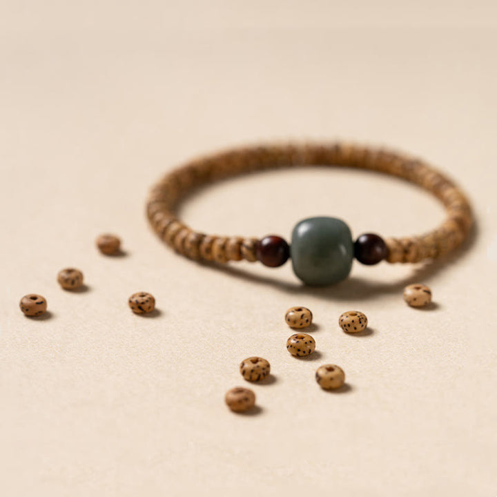 Pulsera de sabiduría de sándalo rojo con hojas pequeñas y semillas de Bodhi de Buddha Stones