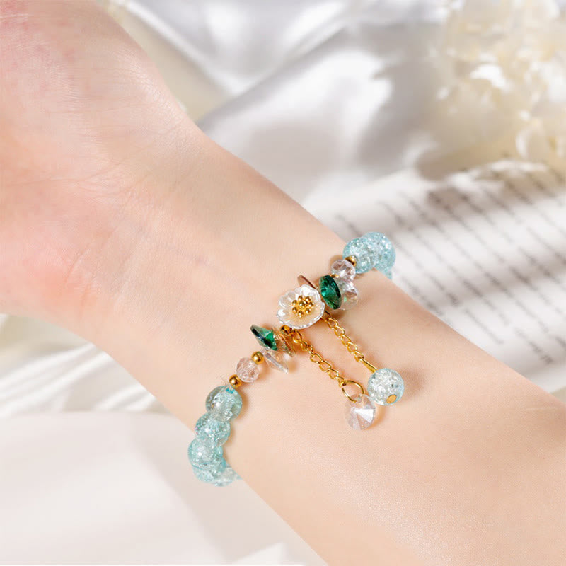 Pulsera de cuentas de cristal con dije de flor de diseño simple con Buddha Stones