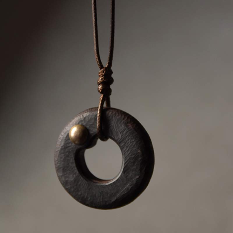 Collar con colgante de madera de ébano con círculo zen y Buddha Stones - image 11